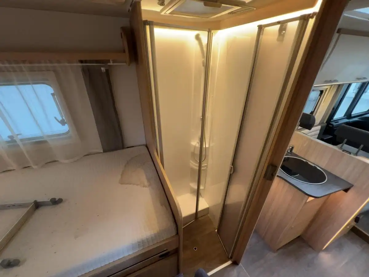 SUNLIGHT I 68 Adventure Edition - Ansicht 17